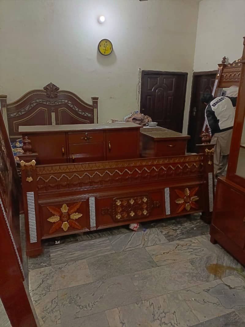 Double Bed dressing showcase 9