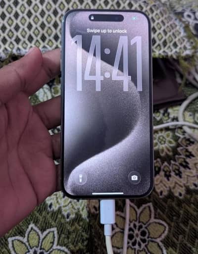 Iphone 15pro jv Natural Titunam