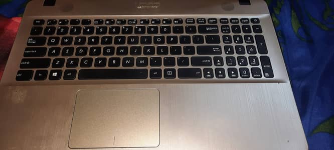 ASUS core i3 7th Gen