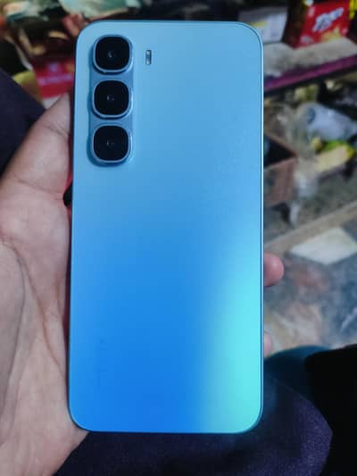 Hot 60 pro 8/128 New condition