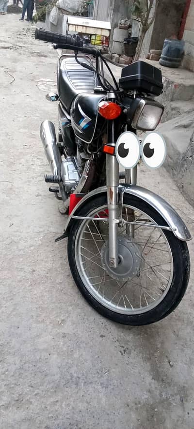 O3OO7896O65*TOTAL GENIUNE HONDA CG 125 MODEL 2013