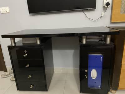 Slightly used gaming table for sale