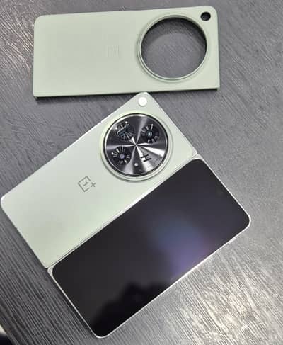 One plus open 16/512