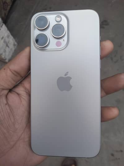 iphon 15 pro max 256gb bypass  03405717102