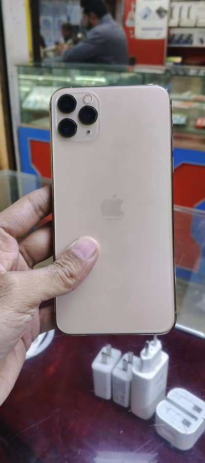 iphone 11 pro max With box PTA approve