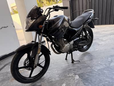 Yamaha YBR 125 2016