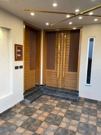 5 Marla Brand New House For Sale In Very Reasonable Demand