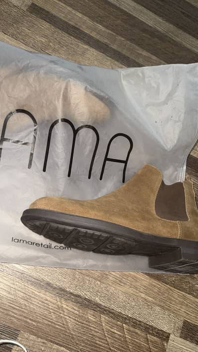 Lama brown chelsea size 42