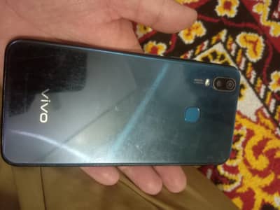 Vivo Y11 3/32 5000bettery condition 10/6
