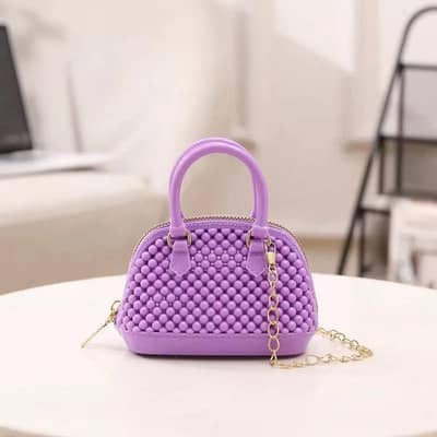 Girl's mini chain crossbody bag