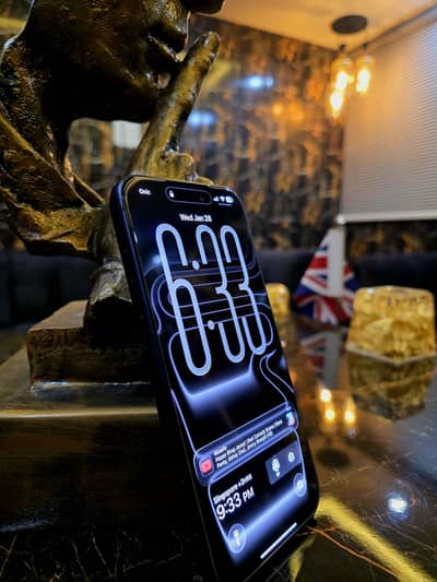 iPhone 17 Pro Deep Blue – Like New!