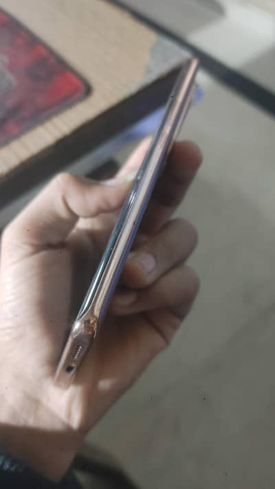 vivo V40e 8+8 / 256 gb