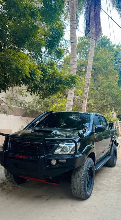 TOYOTA VIGO THAILAND (3.0) 