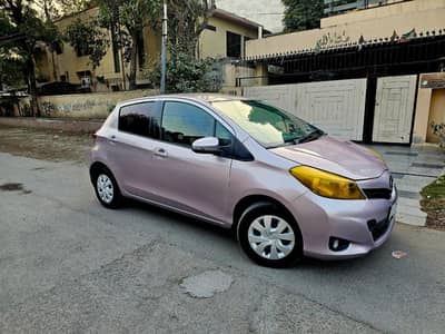 Toyota vitz 2014