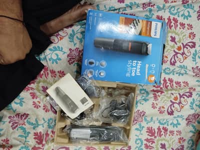 Philips hair cut machine only 2 bar used kiye hain sarri accessories