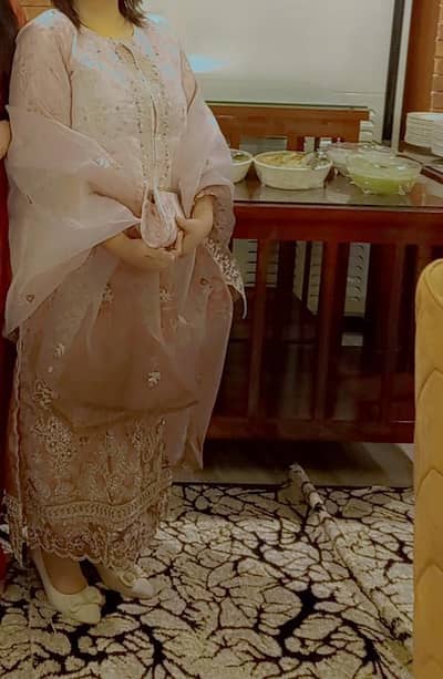 1 time use just 2 hours brand it suit