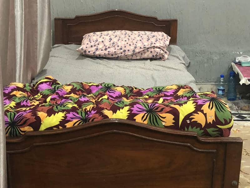 2 single bed with side table 1