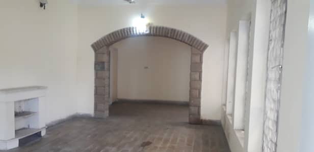 Commercial House For Office Use