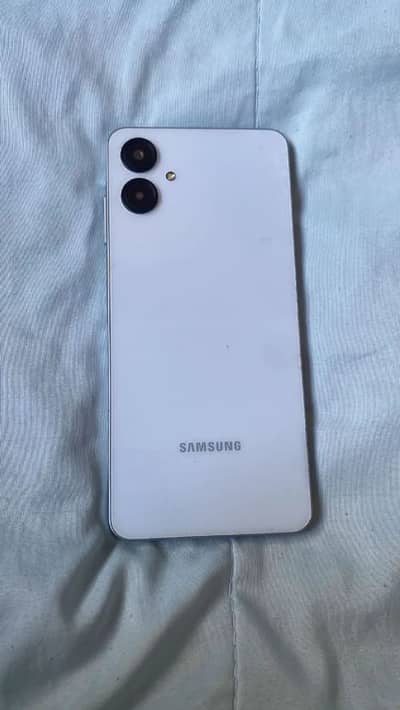 Samsung Mobile A06 EXCHANGE WITH IPHONE AND GAMING PHONE