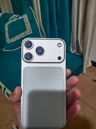 iphone XR convert iphone 17 pro