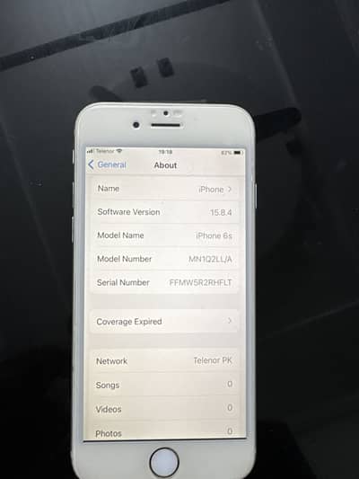 iPhone 6S white in VGC