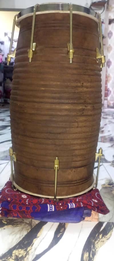 Height 18 inch size sharp 7 inch base size inch 8:30