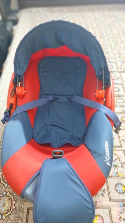 Baby car seat plus carry cot