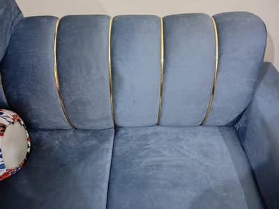 A premium new velvet sofa set with a 3 seater and a 2 seater sofa