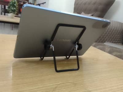 Lenovo Tablet 8GB RAM 128GB Storage For Sale at 25,000 PKR