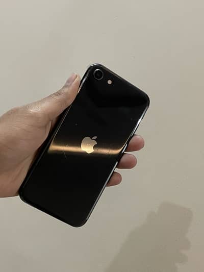 IPHONE SE 2020 MINT CINDITION FACTORY UNLOCKED EXCHANGE POSSIBLE