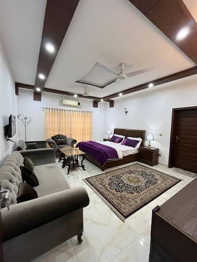 2 Bedrooms Luxury Furnished Apartment is Available for Rent in Bahria Town Lahore