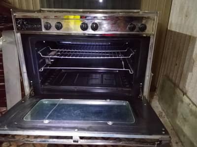 Crown Stove for Sale 6 month used