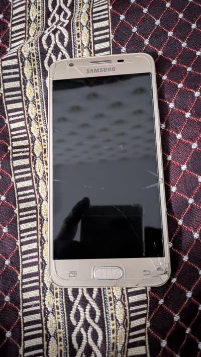 Samsung J5 prime 2gb/16gb  read ad