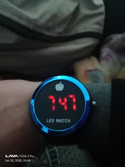 box not 6 day playing