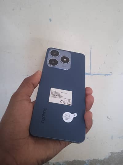 Realme C63