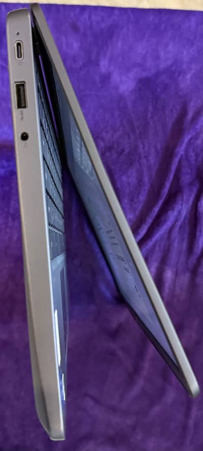 Lenovo Chromebook plus ip slim 3 chrome