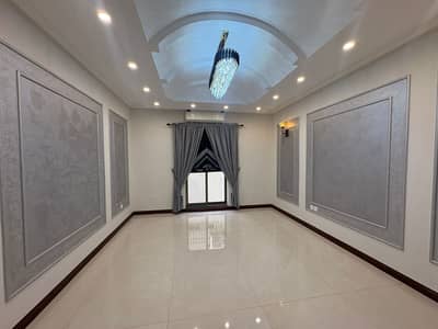 1 Kanal house slightly used in DHA Phase 5 , block G