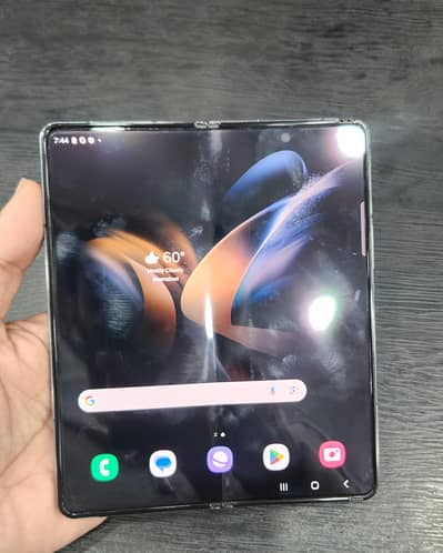 Samsung Galaxy Z fold 4