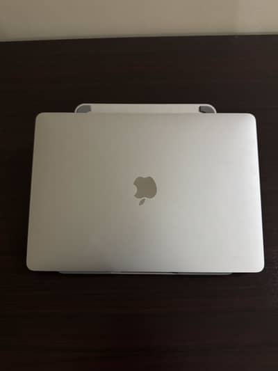 MacBook Pro M1 (2020) | 8GB/256GB | Cycle Count 110 | Pristine 10/10