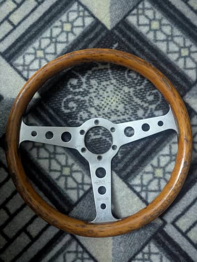 momo super Indy original steering