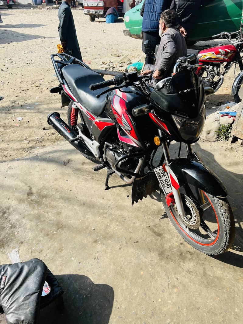 Cb150F 2