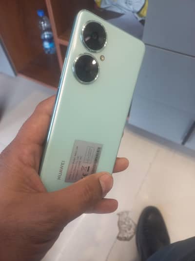 HUAWAEI NOVA 11i  47000