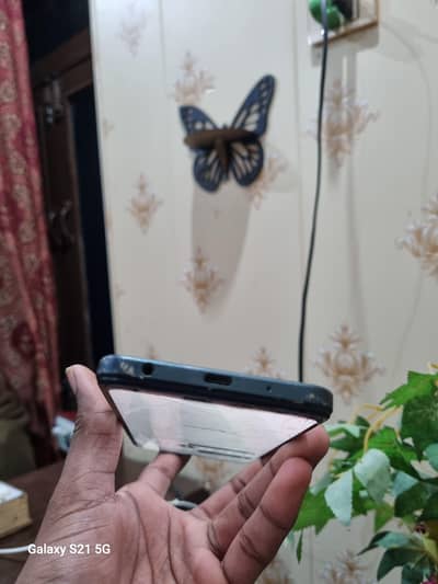 vivo y03 pta approved with box and charger