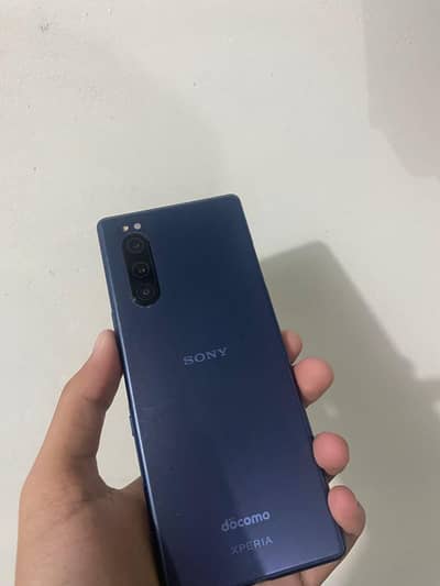 Sony Xperia 5
