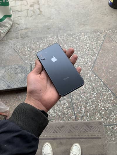 iPhone XS 4 sale new condition