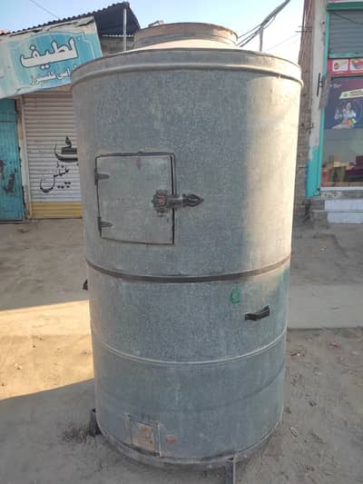 Used Bin for grains (Bhrola)