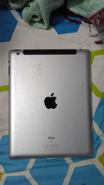 Apple i paid model A1403 (32)gb