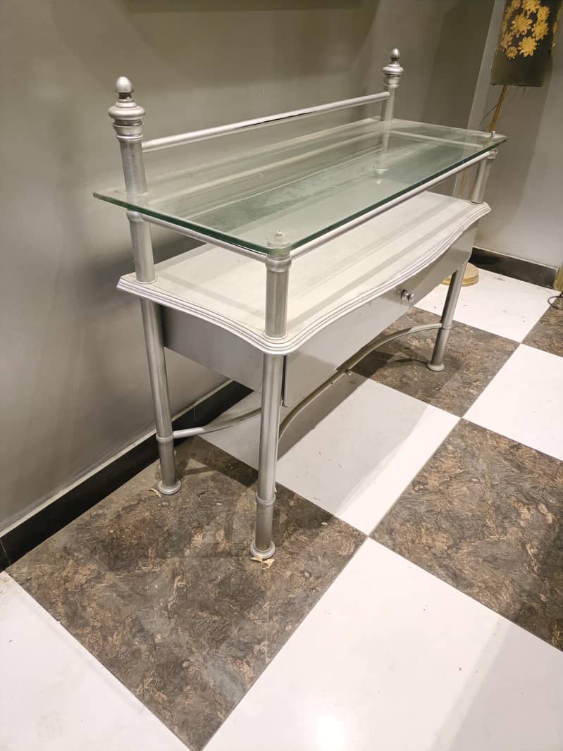 console table used 1