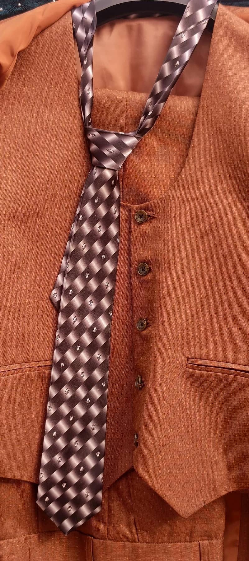 pent coat 0