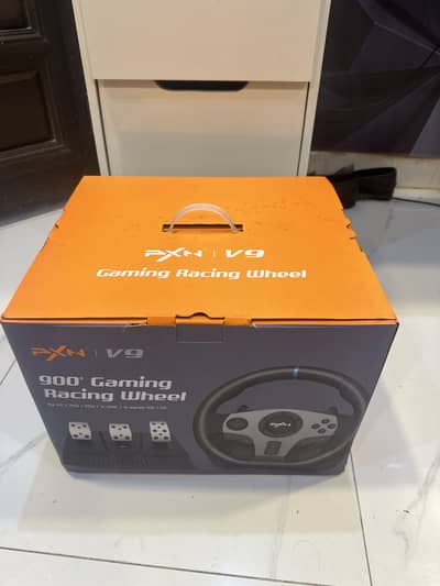 Pxn v9 steering wheel brand new condition just 2 times used